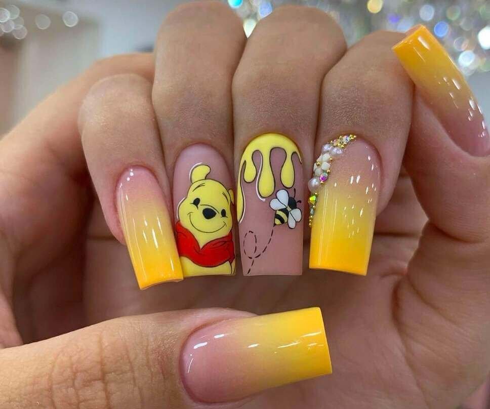 winnie the pooh nails