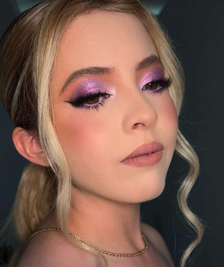 prom makeup looks with pink eyes