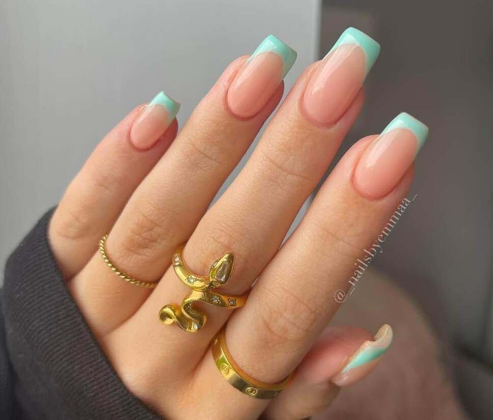 french tip tiffany nails
