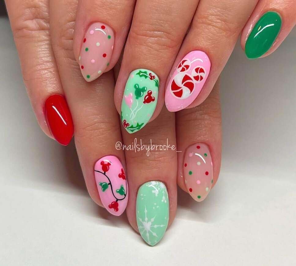 pastel christmas nails