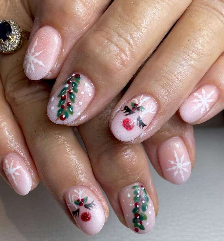 short Christmas nail designs