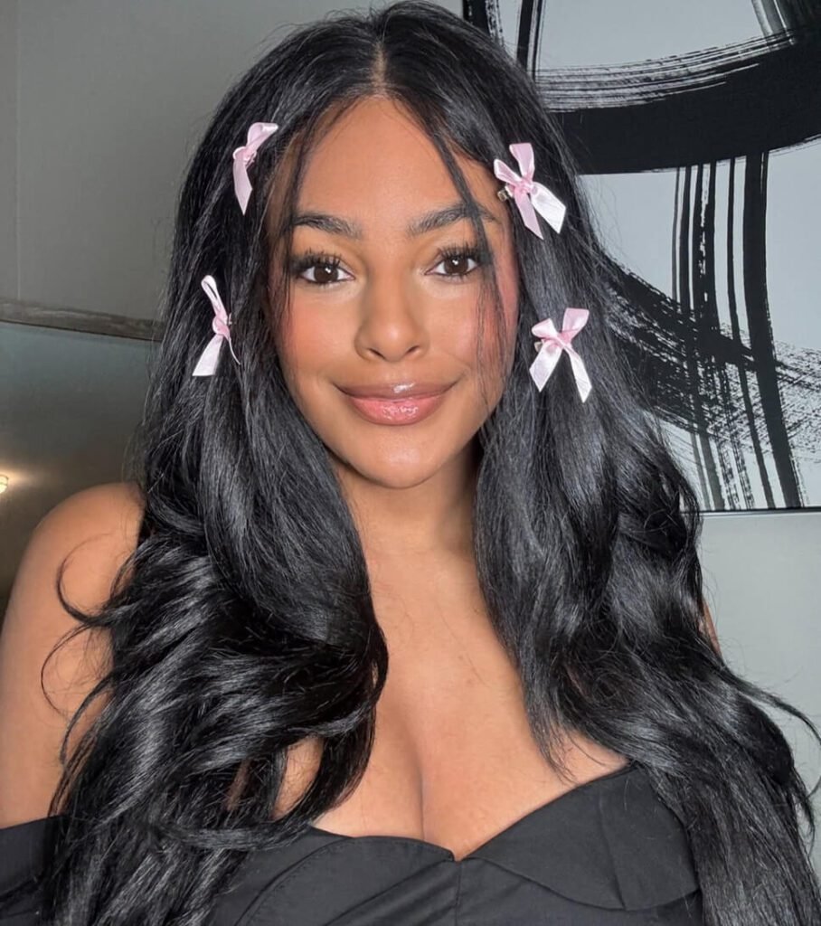 mini bow hairstyle ideas
