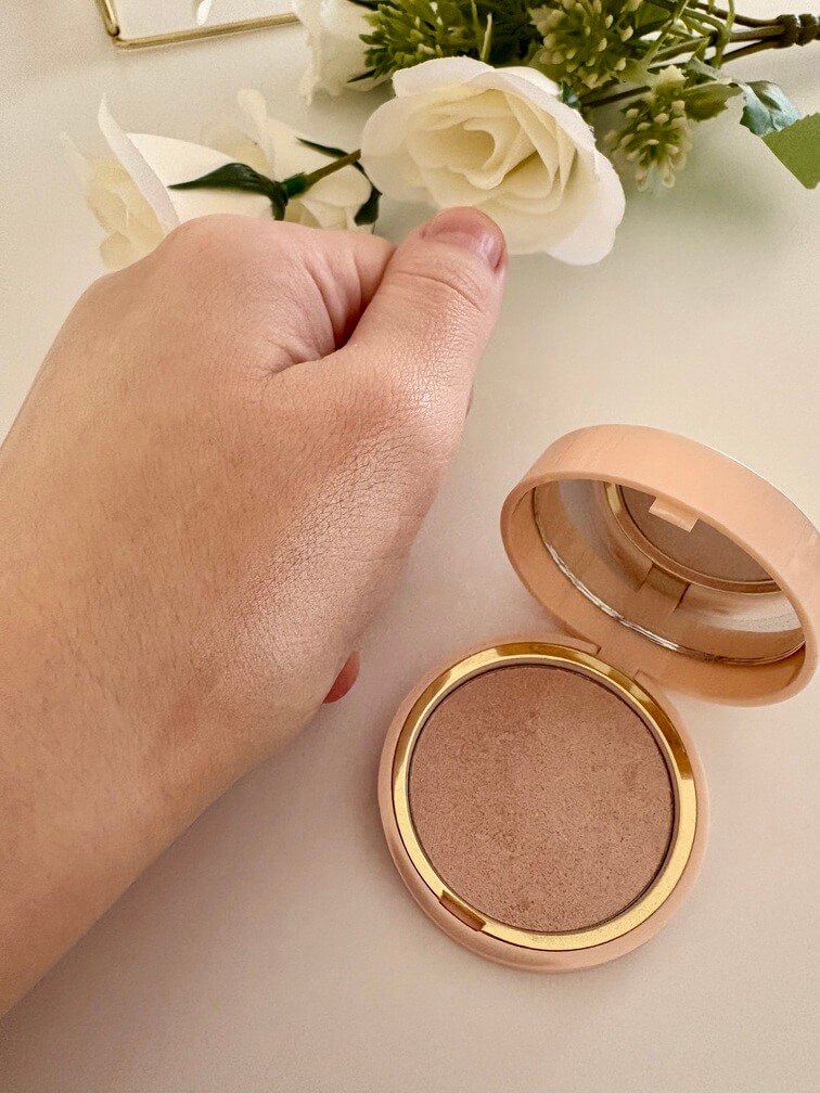 concealer vs highlighter