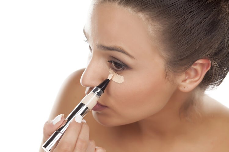 concealer vs highlighter