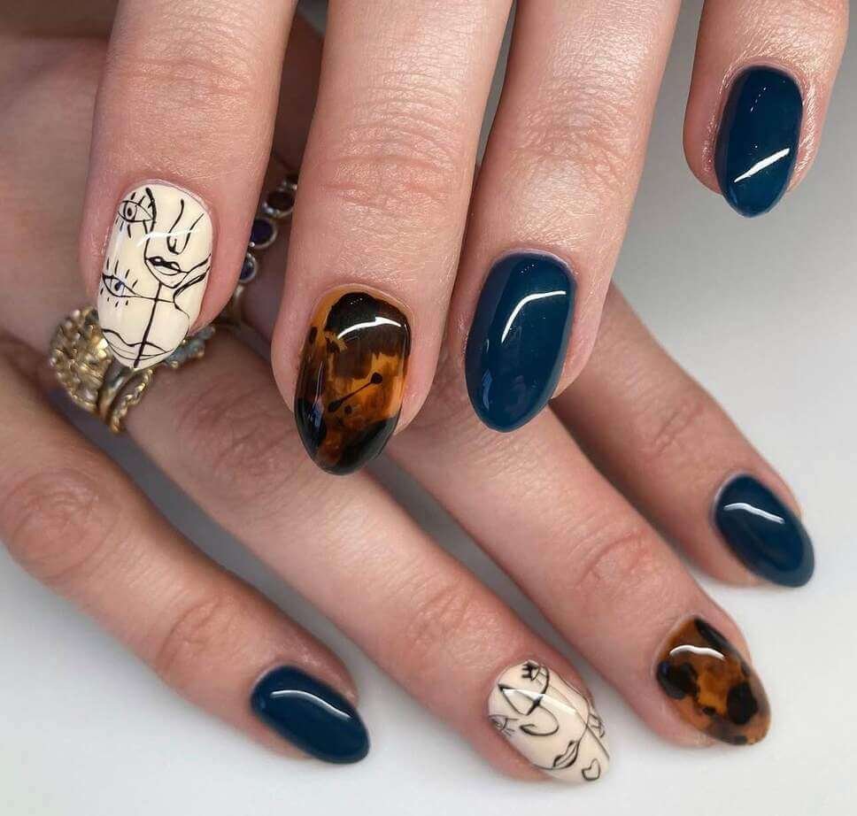 dark fall nails