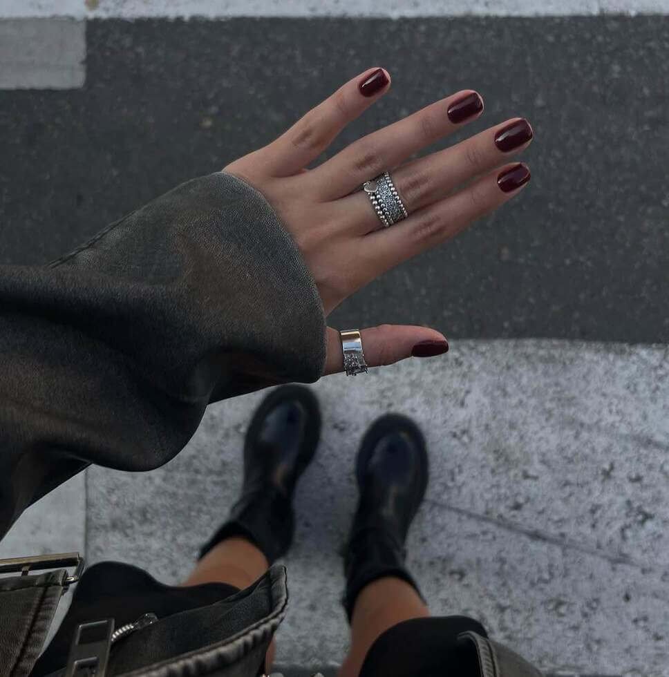 dark fall nails