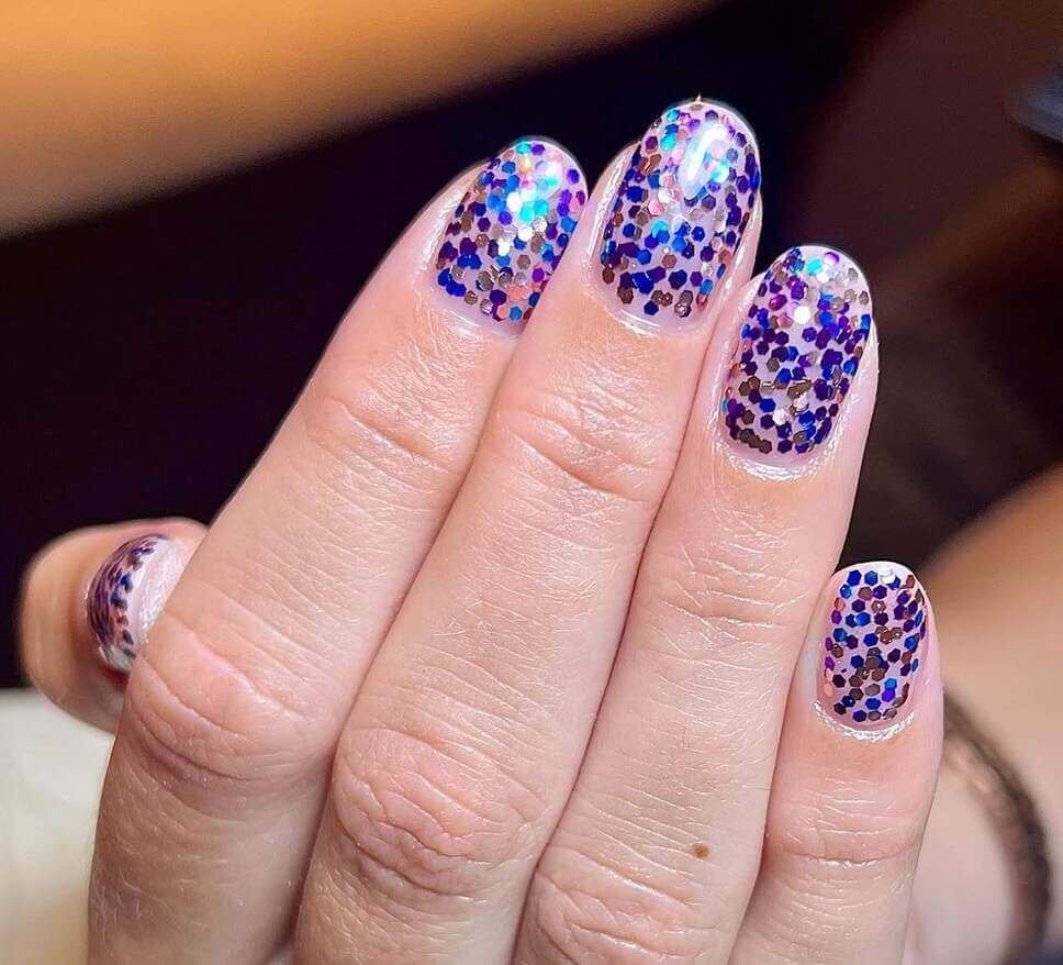 blue party nail designs 