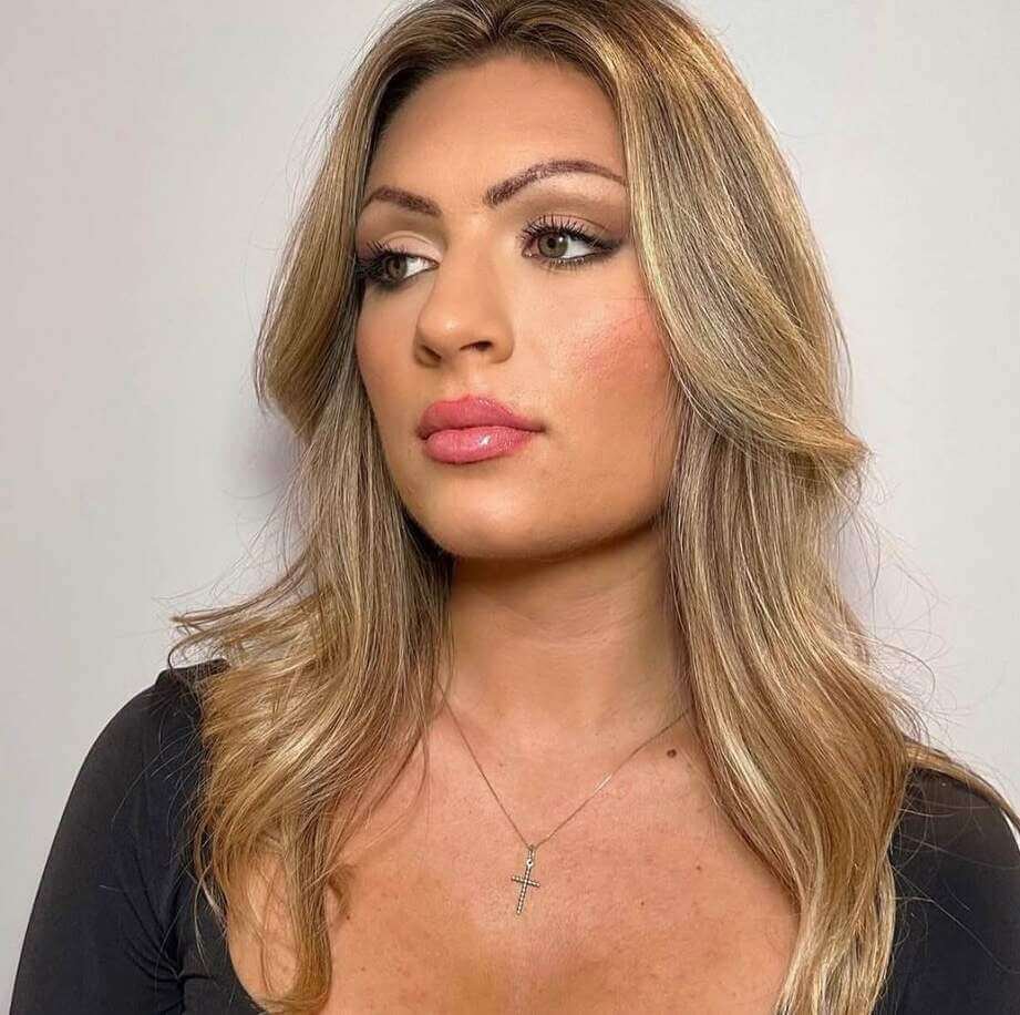 everyday makeup looks for blondes