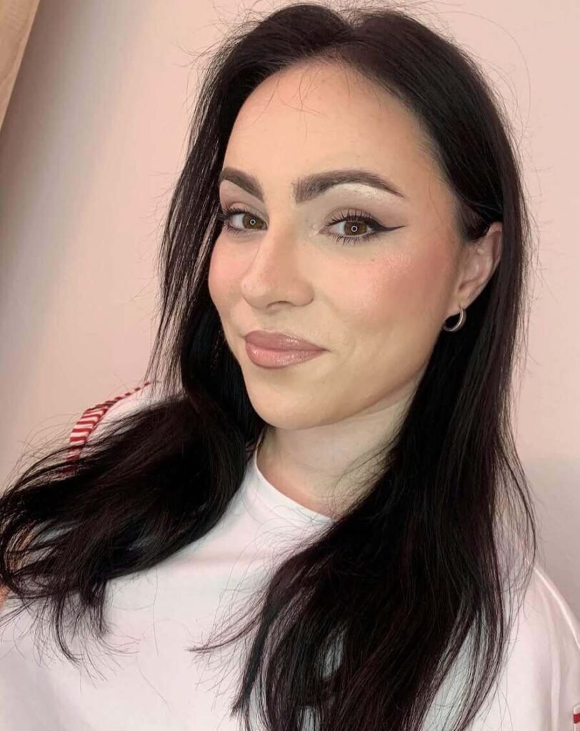 everyday makeup looks for brunettes