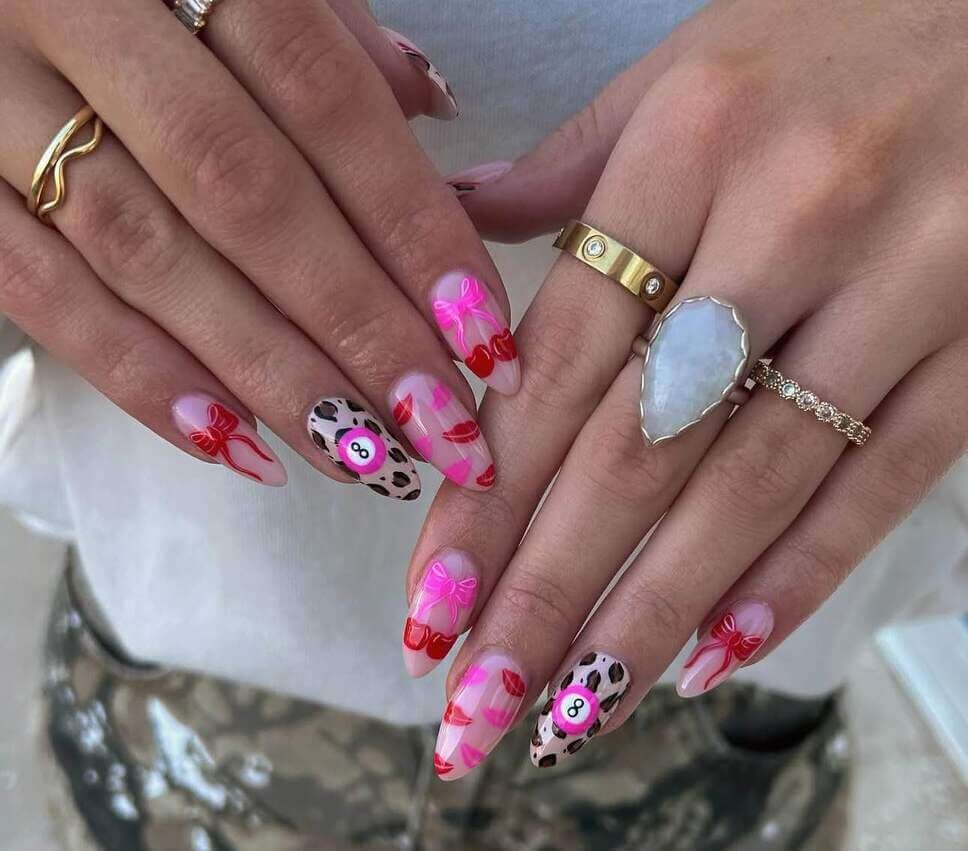 red and pink lip nail designs 