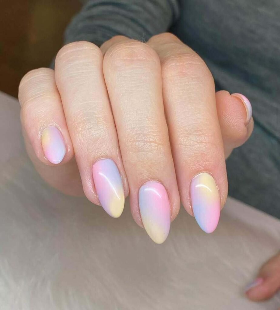 pastel cotton candy nails 