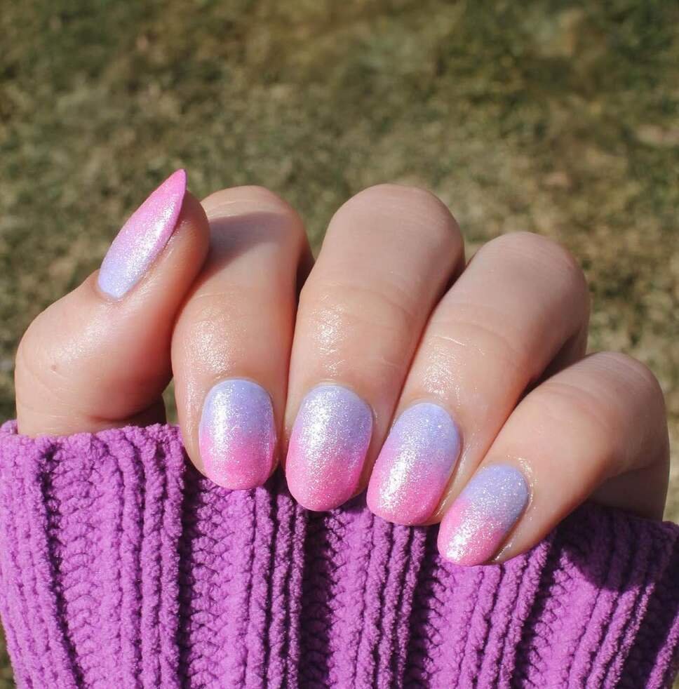 cotton candy nails 