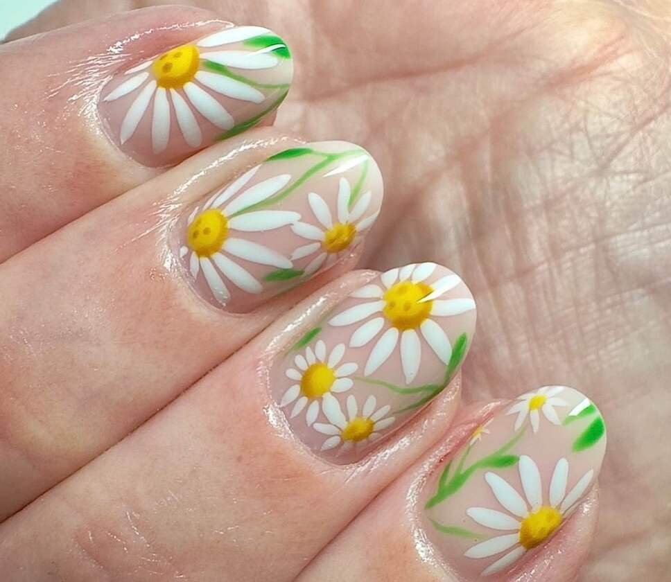 daisy nail designs 