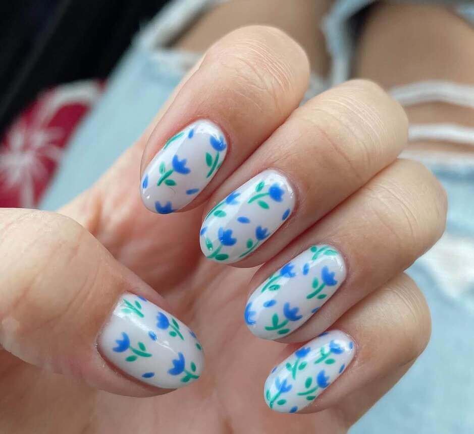 tulip nail designs 