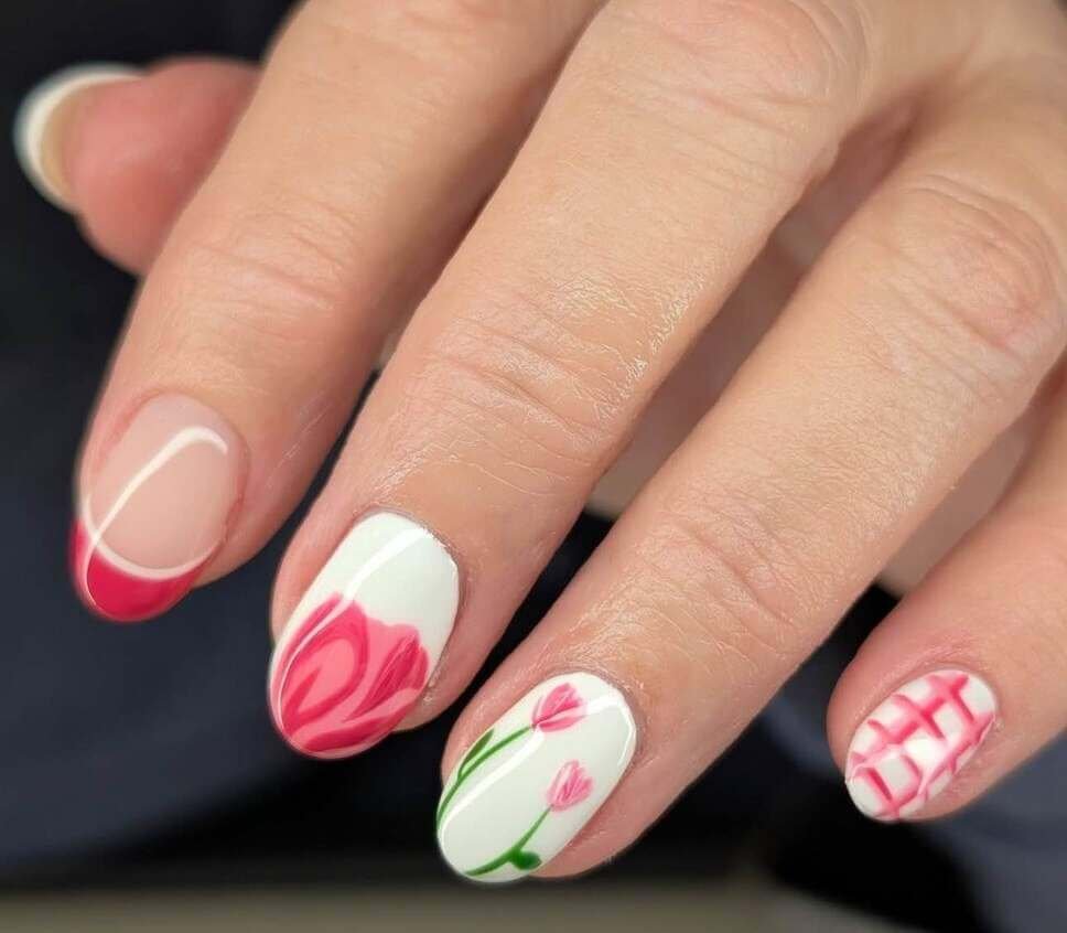 tulip nail designs 