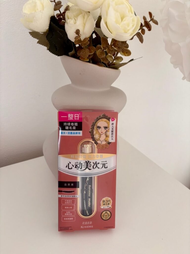 Heroine Make Real Lash Mascara Advanced Film review