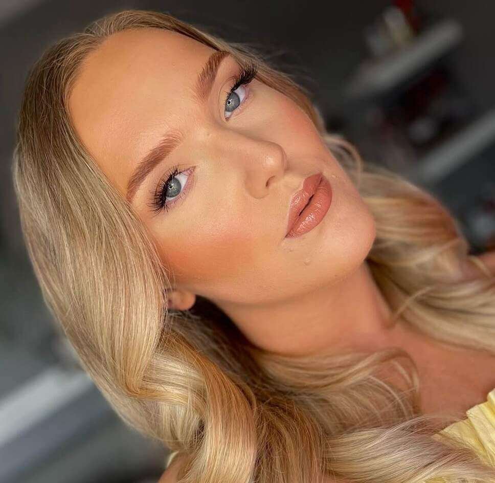 wedding guest makeup ideas for blondes