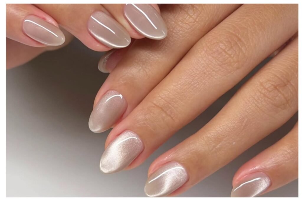 cat eye nails