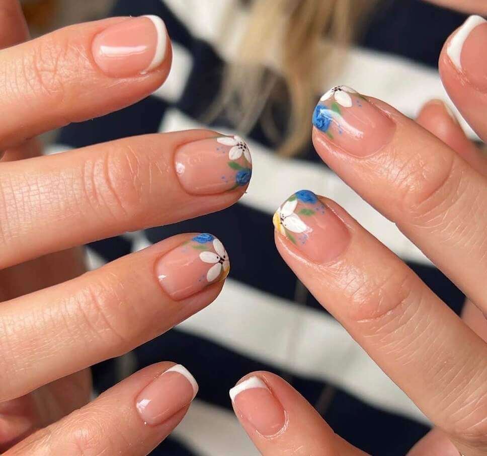 short blue and white floral nails