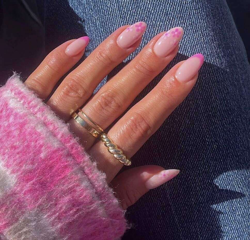 summer french tip nails
