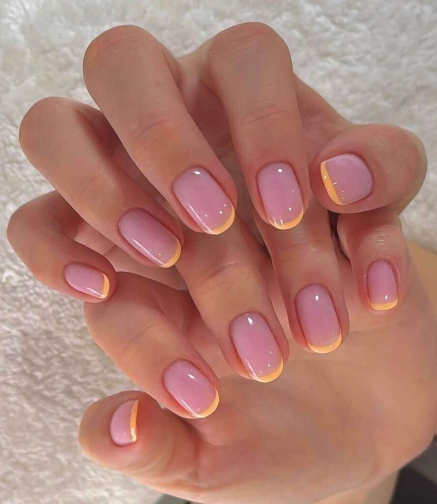 summer french tip nails 