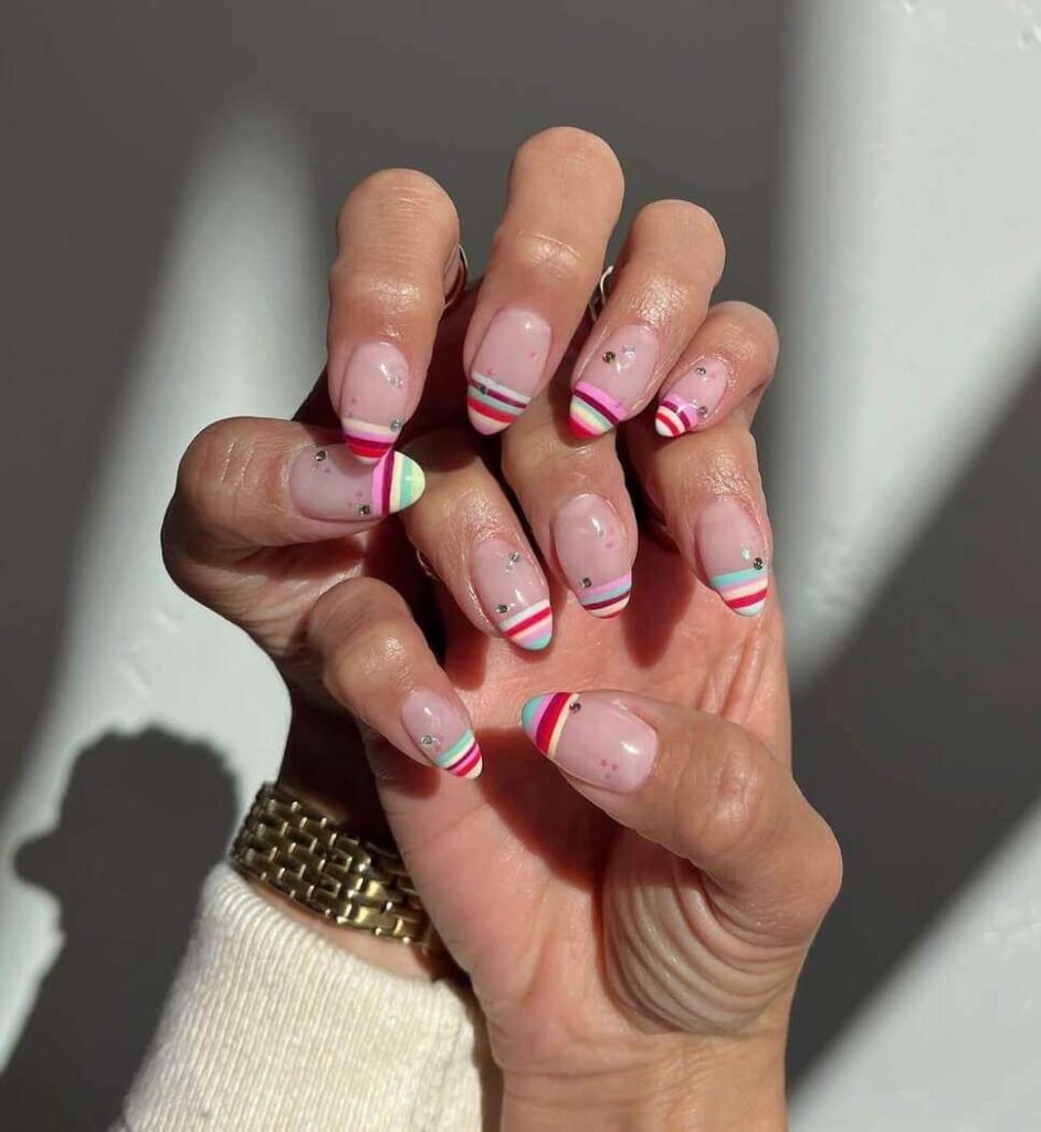 summer french tip nails 