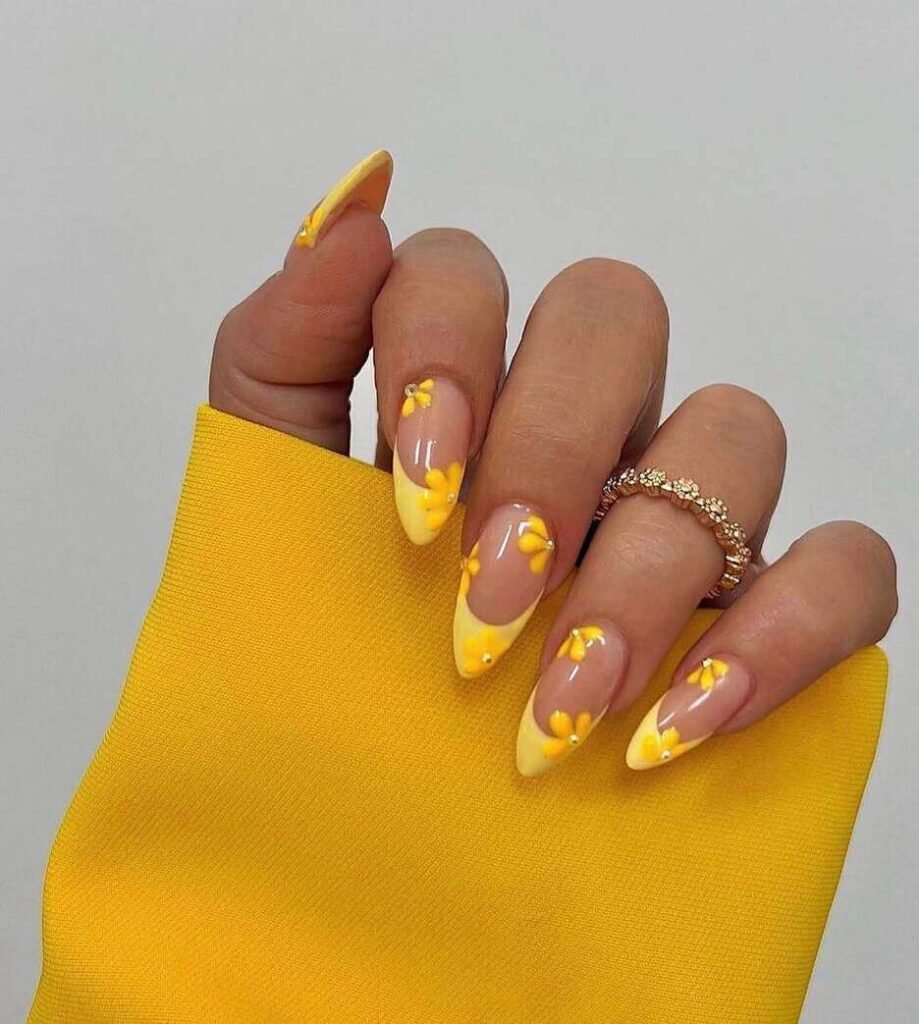 summer french tip nails