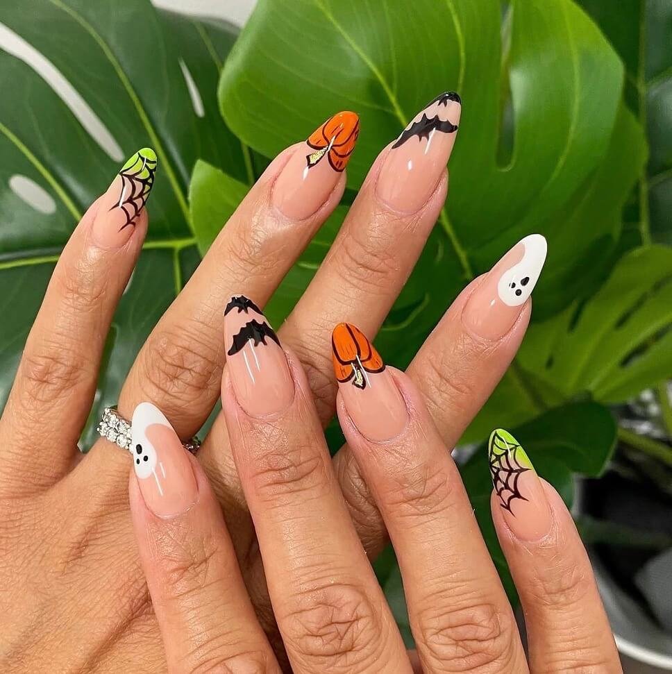 halloween nails with bats