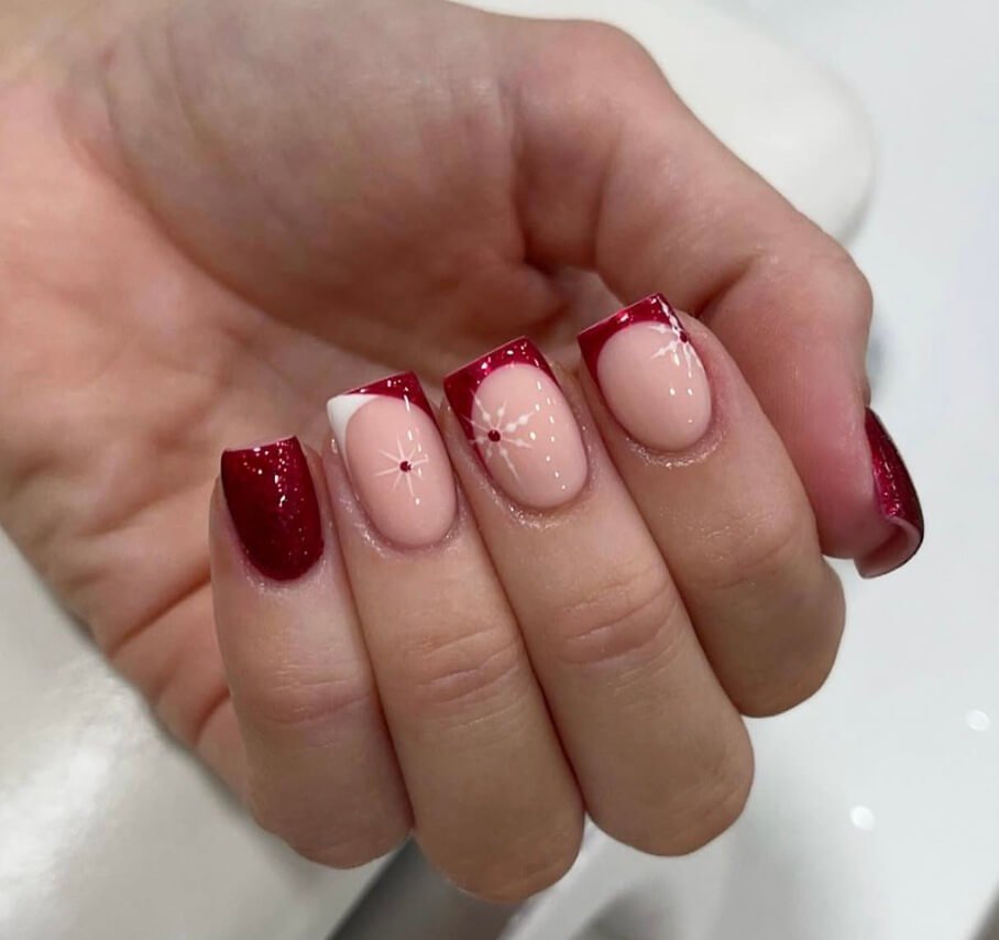 Short christmas nails
