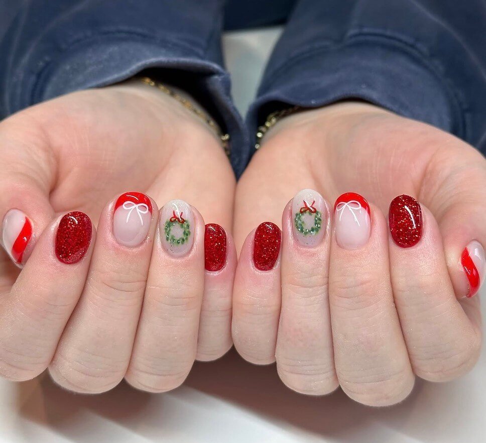 Short christmas nails
