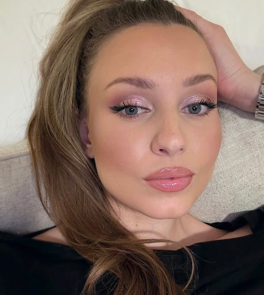 soft pink makeup looks