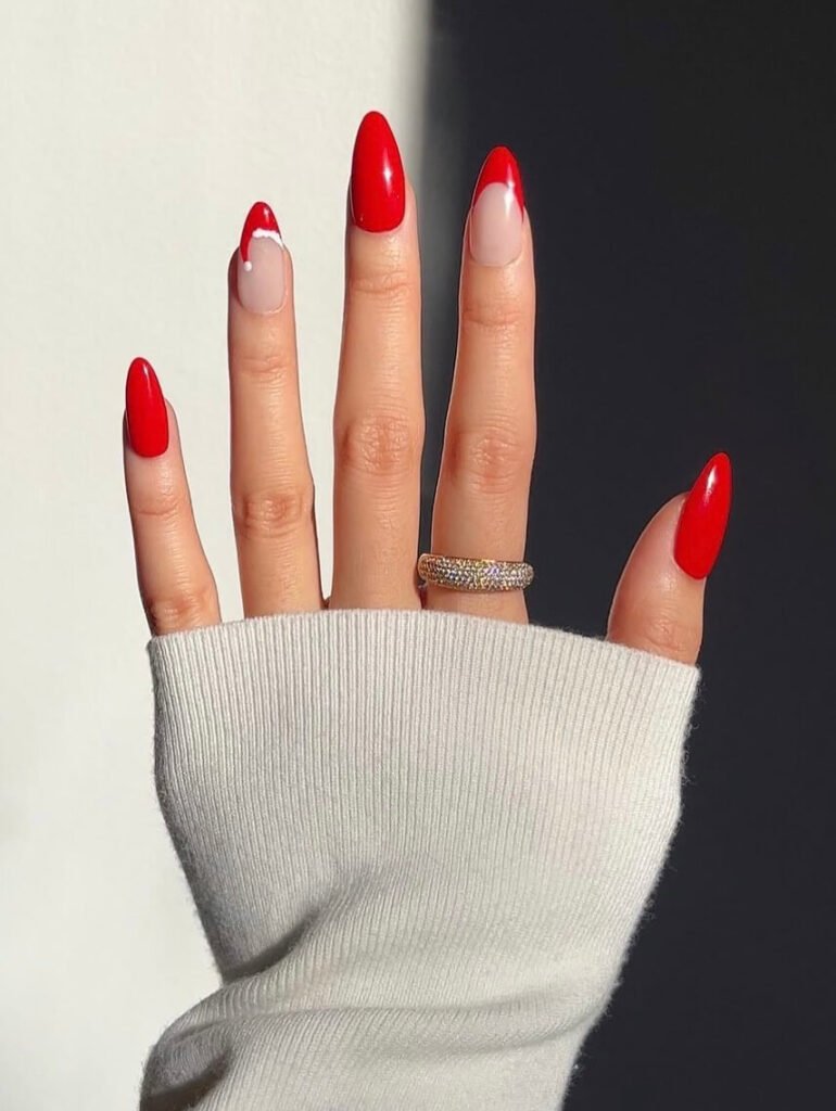 red christmas nails