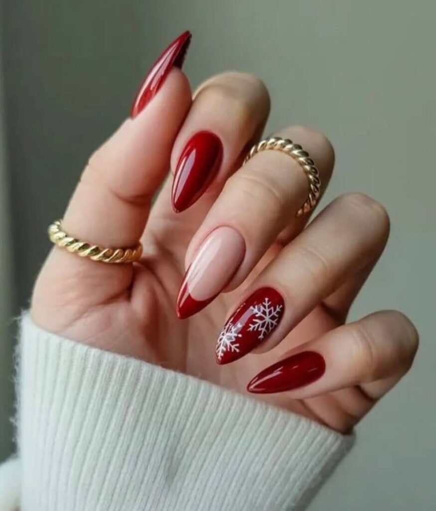 red christmas nails