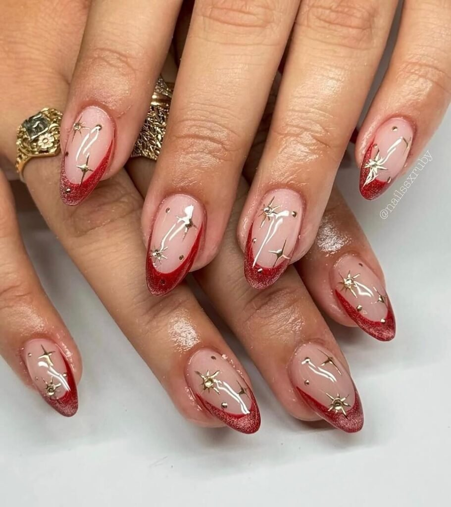red christmas nails