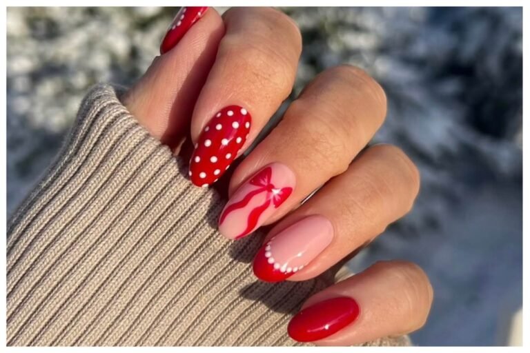 red christmas nails